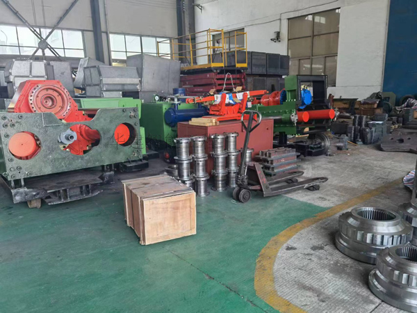 RBM—200型反井鉆機 RBM—200型反井鉆機